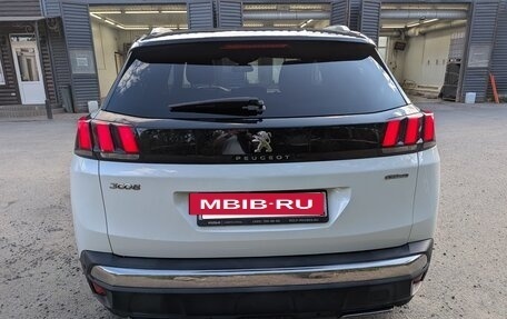 Peugeot 3008 II, 2018 год, 2 350 000 рублей, 3 фотография