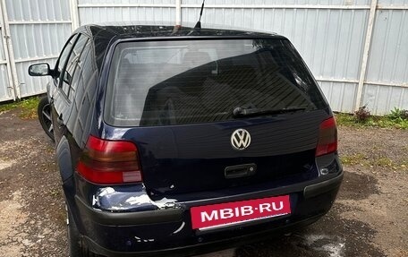 Volkswagen Golf IV, 2001 год, 350 000 рублей, 2 фотография