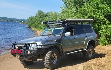 Nissan Patrol, 2005 год, 3 000 000 рублей, 2 фотография