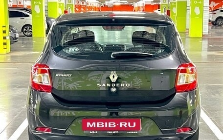 Renault Sandero II рестайлинг, 2015 год, 810 000 рублей, 9 фотография