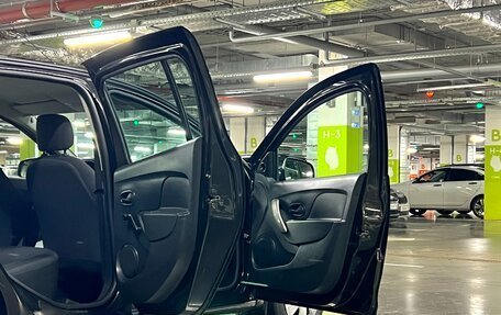 Renault Sandero II рестайлинг, 2015 год, 810 000 рублей, 33 фотография