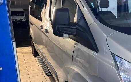 Ford Tourneo Custom I рестайлинг, 2013 год, 1 390 000 рублей, 2 фотография
