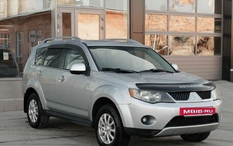 Mitsubishi Outlander III рестайлинг 3, 2008 год, 1 045 000 рублей, 2 фотография