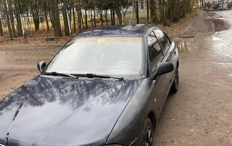 Mitsubishi Carisma I, 2001 год, 190 000 рублей, 5 фотография