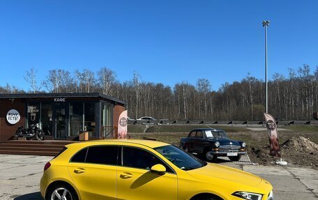 Mercedes-Benz A-Класс, 2019 год, 2 450 000 рублей, 8 фотография