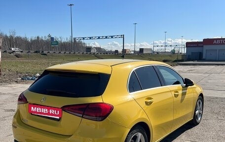 Mercedes-Benz A-Класс, 2019 год, 2 450 000 рублей, 4 фотография
