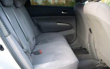 Toyota Prius, 2010 год, 900 000 рублей, 6 фотография