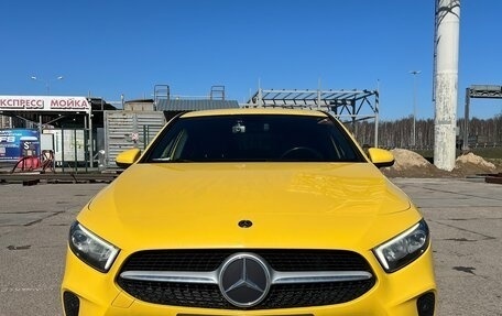 Mercedes-Benz A-Класс, 2019 год, 2 450 000 рублей, 17 фотография