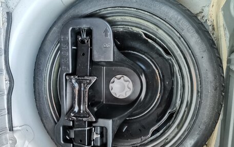 Toyota Prius, 2010 год, 900 000 рублей, 18 фотография