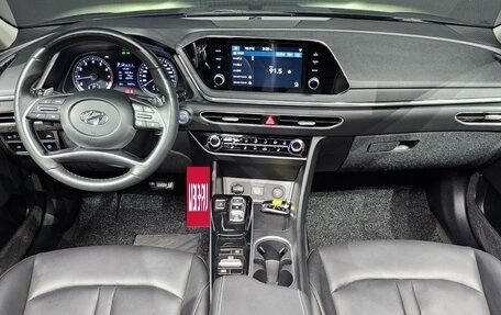 Hyundai Sonata VIII, 2021 год, 1 800 000 рублей, 6 фотография