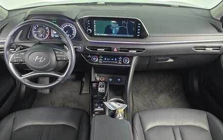 Hyundai Sonata VIII, 2021 год, 1 800 000 рублей, 5 фотография