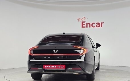 Hyundai Sonata VIII, 2021 год, 1 800 000 рублей, 4 фотография