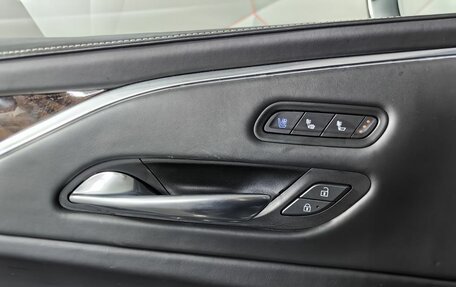 Cadillac Escalade V, 2021 год, 9 600 000 рублей, 27 фотография