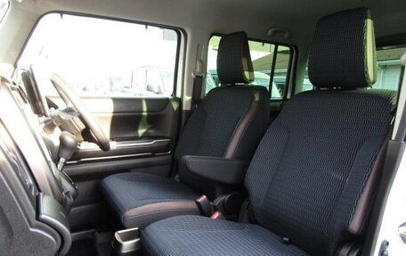 Suzuki Hustler, 2022 год, 870 000 рублей, 25 фотография