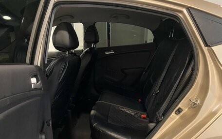 Hyundai Solaris II рестайлинг, 2011 год, 546 000 рублей, 25 фотография