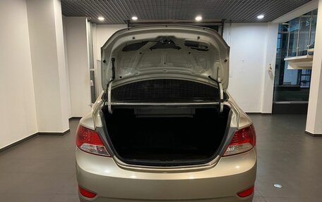 Hyundai Solaris II рестайлинг, 2011 год, 546 000 рублей, 35 фотография