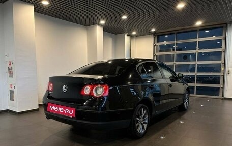 Volkswagen Passat B6, 2008 год, 650 000 рублей, 3 фотография