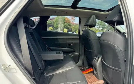 Hyundai Tucson, 2022 год, 2 300 000 рублей, 11 фотография