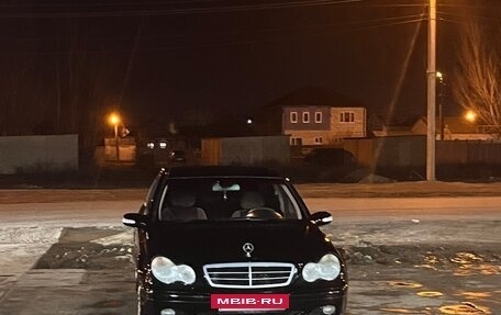 Mercedes-Benz C-Класс, 2003 год, 650 000 рублей, 8 фотография