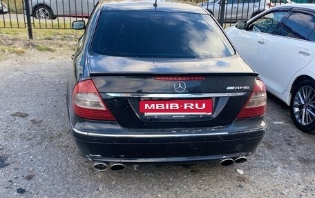 Mercedes-Benz E-Класс, 2007 год, 900 000 рублей, 4 фотография