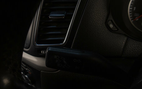 Volkswagen Sharan II, 2011 год, 1 219 000 рублей, 12 фотография