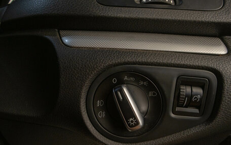 Volkswagen Sharan II, 2011 год, 1 219 000 рублей, 10 фотография