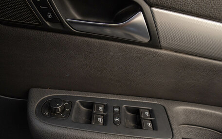 Volkswagen Sharan II, 2011 год, 1 219 000 рублей, 9 фотография