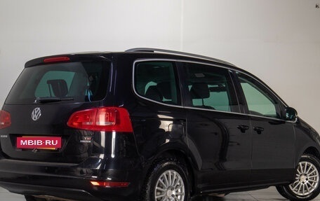 Volkswagen Sharan II, 2011 год, 1 219 000 рублей, 7 фотография