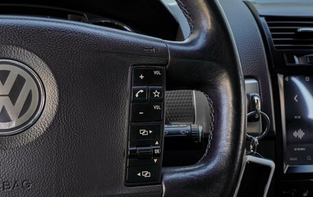 Volkswagen Touareg III, 2008 год, 1 390 000 рублей, 17 фотография