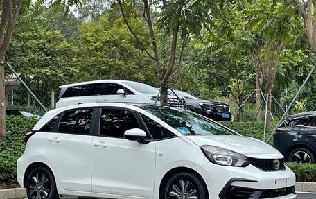 Honda Fit, 2022 год, 1 350 000 рублей, 3 фотография