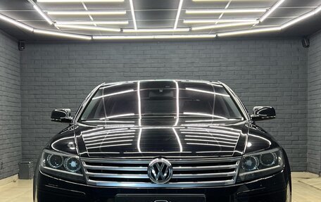 Volkswagen Phaeton I рестайлинг, 2010 год, 1 650 000 рублей, 1 фотография