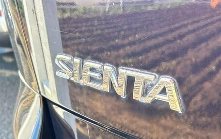 Toyota Sienta I, 2012 год, 748 000 рублей, 19 фотография