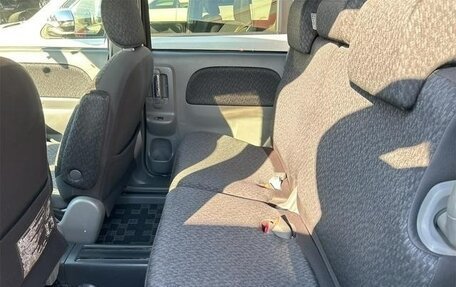 Toyota Sienta I, 2012 год, 748 000 рублей, 22 фотография