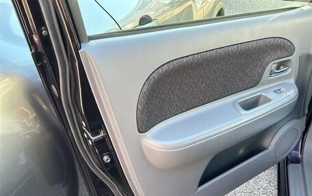 Toyota Sienta I, 2012 год, 748 000 рублей, 24 фотография