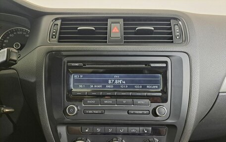 Volkswagen Jetta VI, 2013 год, 969 000 рублей, 18 фотография