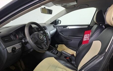 Volkswagen Jetta VI, 2013 год, 969 000 рублей, 20 фотография