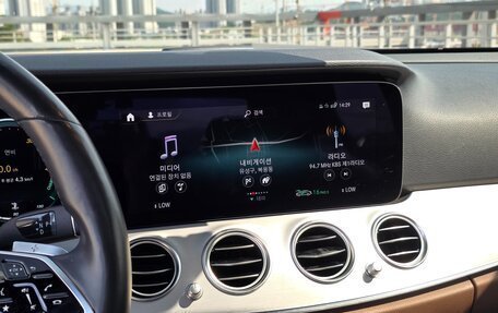 Mercedes-Benz E-Класс, 2021 год, 3 162 000 рублей, 5 фотография