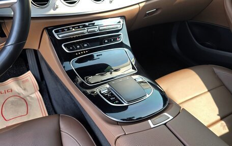 Mercedes-Benz E-Класс, 2021 год, 3 162 000 рублей, 11 фотография