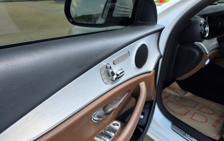 Mercedes-Benz E-Класс, 2021 год, 3 162 000 рублей, 12 фотография
