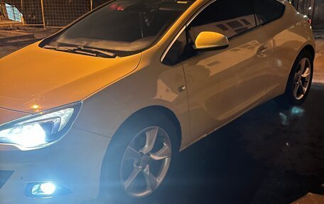 Opel Astra J, 2012 год, 980 000 рублей, 11 фотография