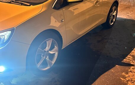 Opel Astra J, 2012 год, 980 000 рублей, 9 фотография