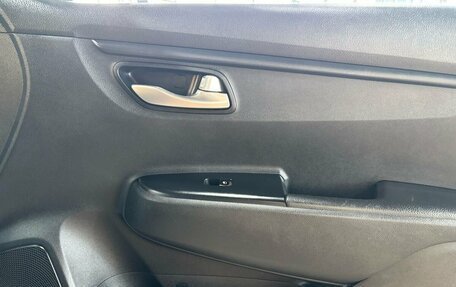 KIA Rio IV, 2017 год, 1 200 000 рублей, 23 фотография