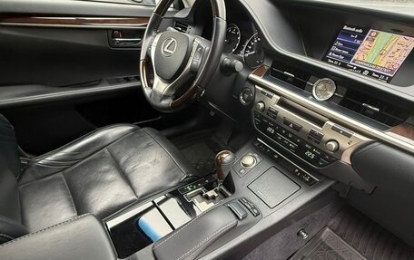 Lexus ES VII, 2014 год, 2 600 000 рублей, 22 фотография