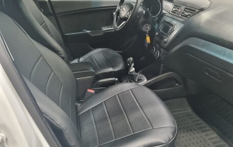 KIA Rio III рестайлинг, 2015 год, 888 000 рублей, 9 фотография