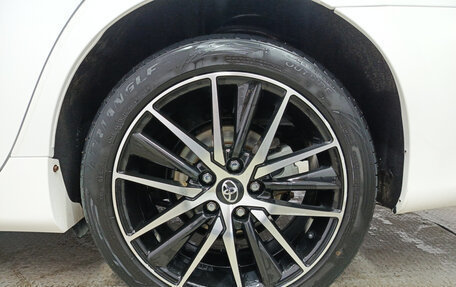 Toyota Camry, 2017 год, 2 170 000 рублей, 22 фотография