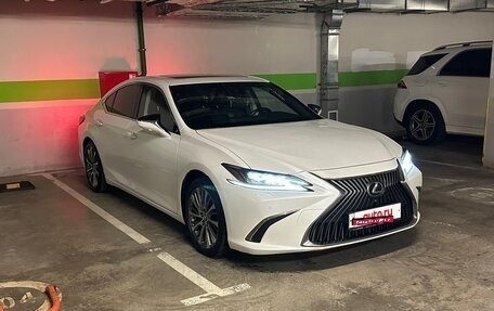 Lexus ES VII, 2019 год, 3 600 000 рублей, 8 фотография