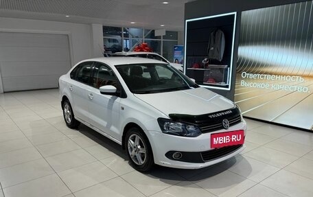 Volkswagen Polo VI (EU Market), 2011 год, 629 000 рублей, 2 фотография