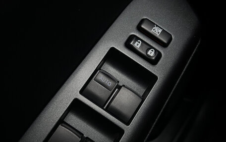 Toyota RAV4, 2015 год, 2 550 000 рублей, 19 фотография