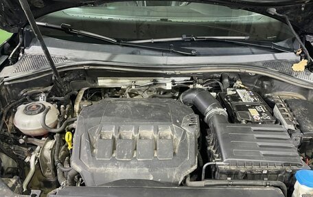 Volkswagen Tiguan II, 2019 год, 3 400 000 рублей, 12 фотография