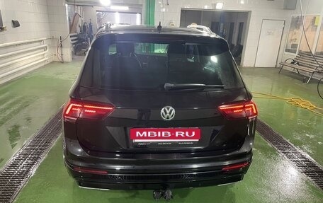 Volkswagen Tiguan II, 2019 год, 3 400 000 рублей, 5 фотография